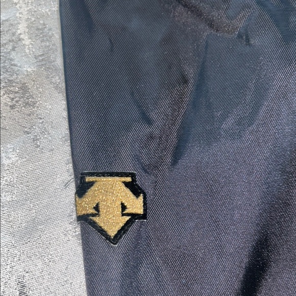 Descente Black Jacket with Teal and Gray Stripes - Picture 14 of 14